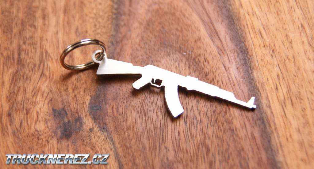klíčenka AK-47